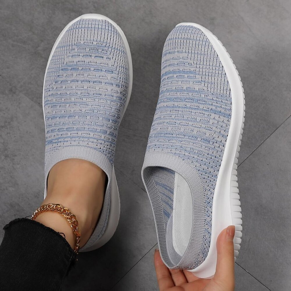 Women Slip On Sneakers Lightweight Breathable Knit Flat Shoes for Walking - Picture 3 of 9